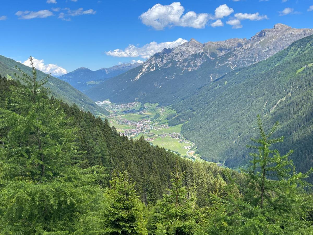 Apartment Jasmin Neustift im Stubaital Exterior photo